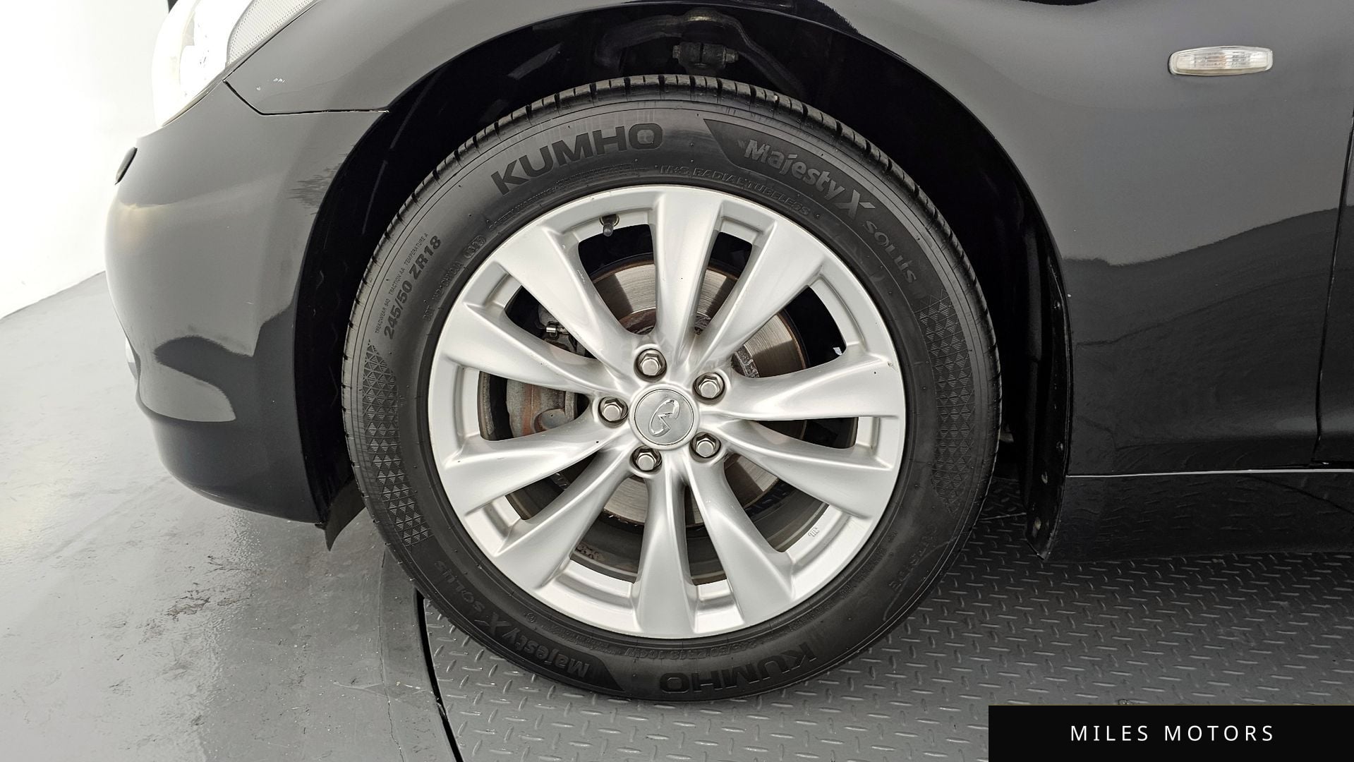 Infiniti M37 2011 — миниатюра 5