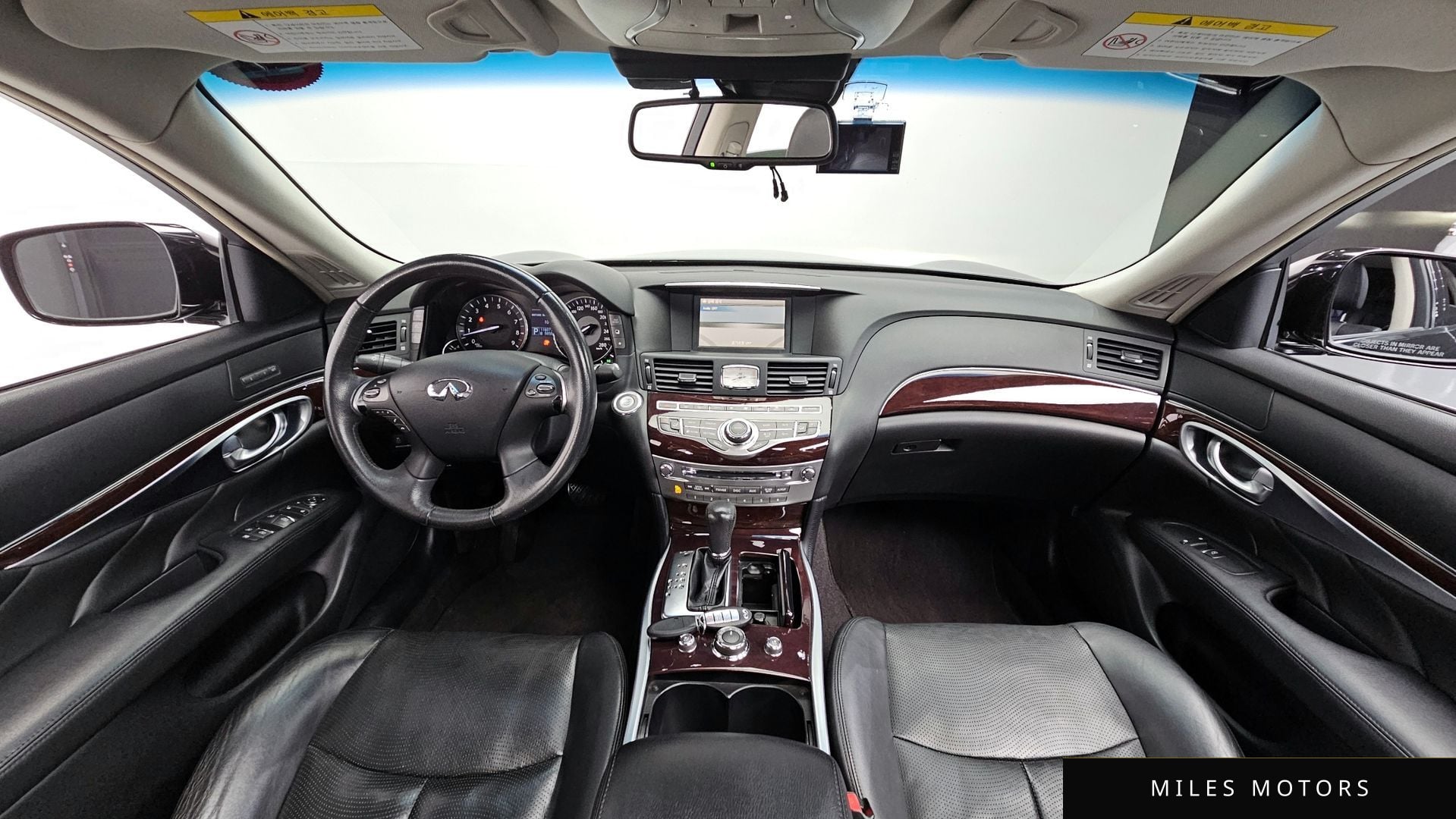 Infiniti M37 2011 — миниатюра 7