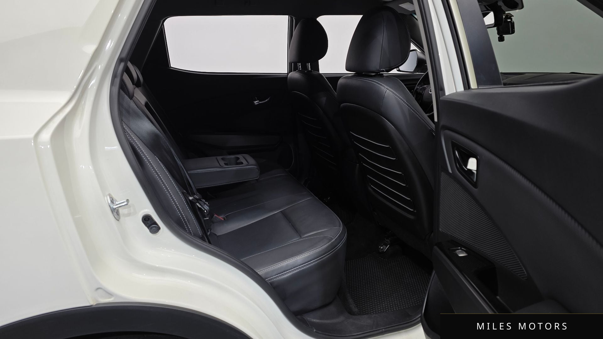 KG Mobility Tivoli 2017 — миниатюра 12