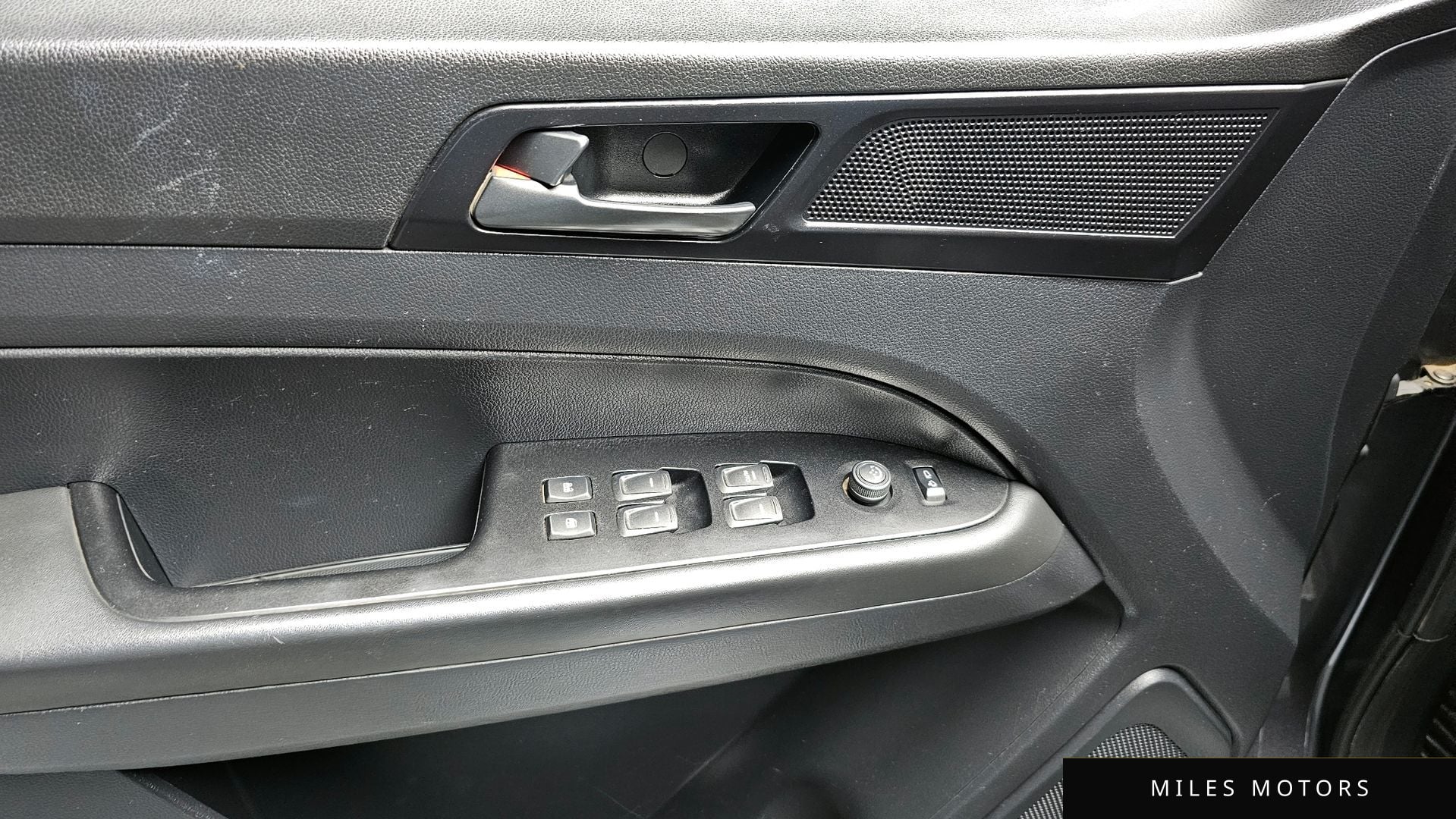 KG Mobility Rexton 2021 — миниатюра 17