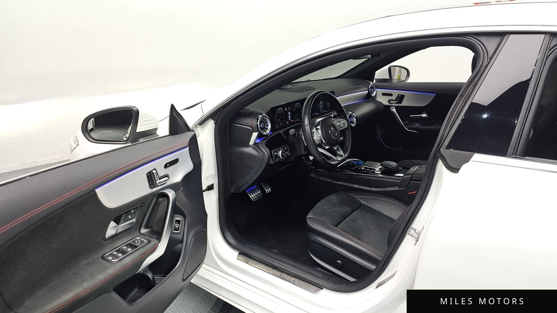 Mercedes-Benz CLA-Class C118 2023 — миниатюра 11