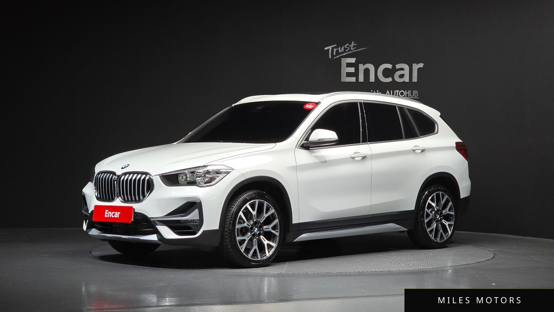BMW X1 (F48) 2022 — фото 1 из 12