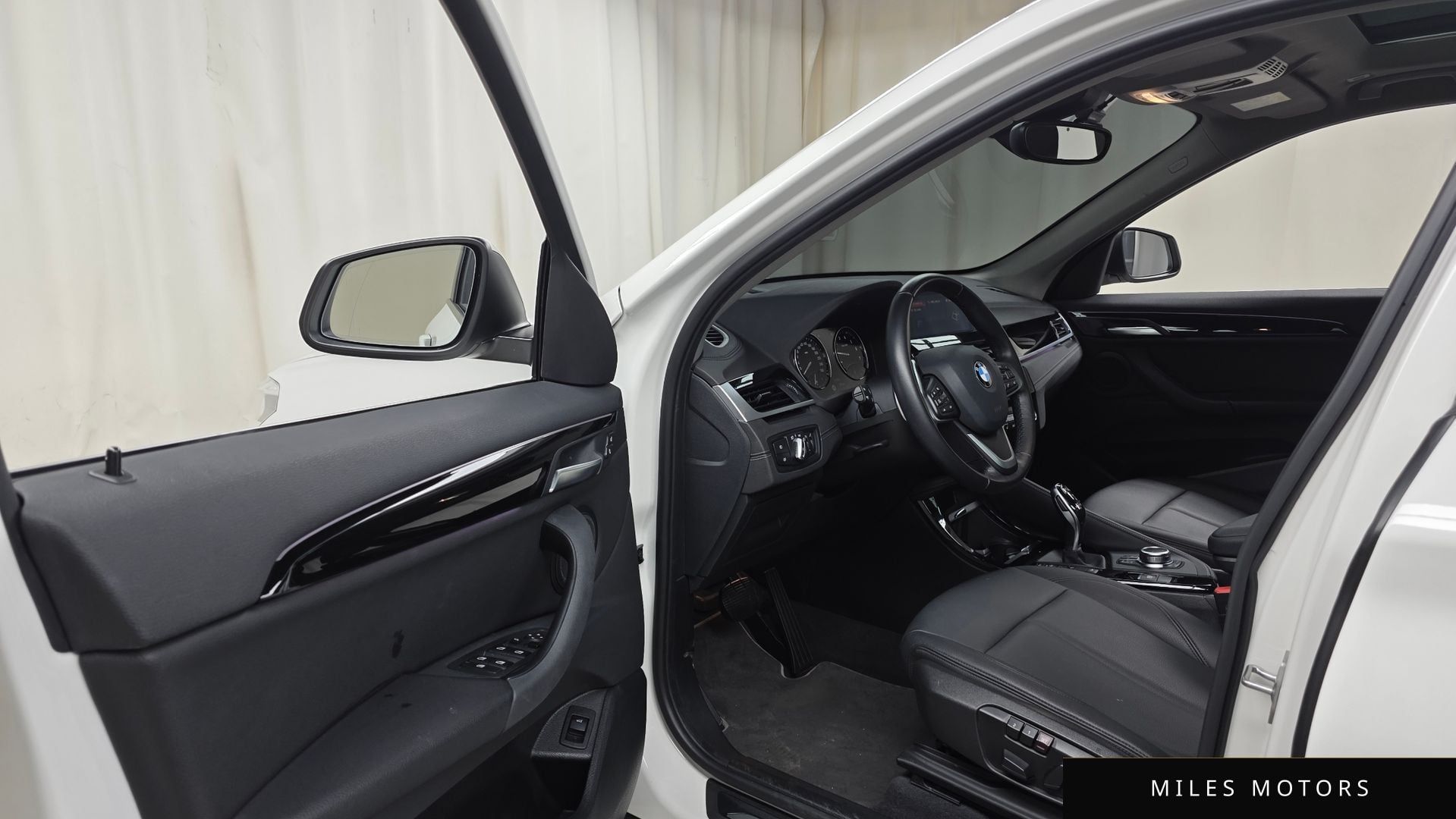 BMW X1 (F48) 2022 — миниатюра 10