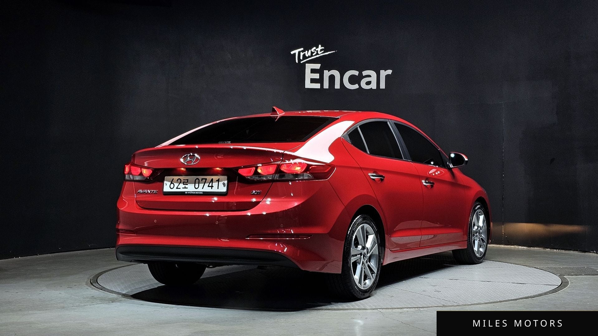 Hyundai AVANTE 2016 — миниатюра 2