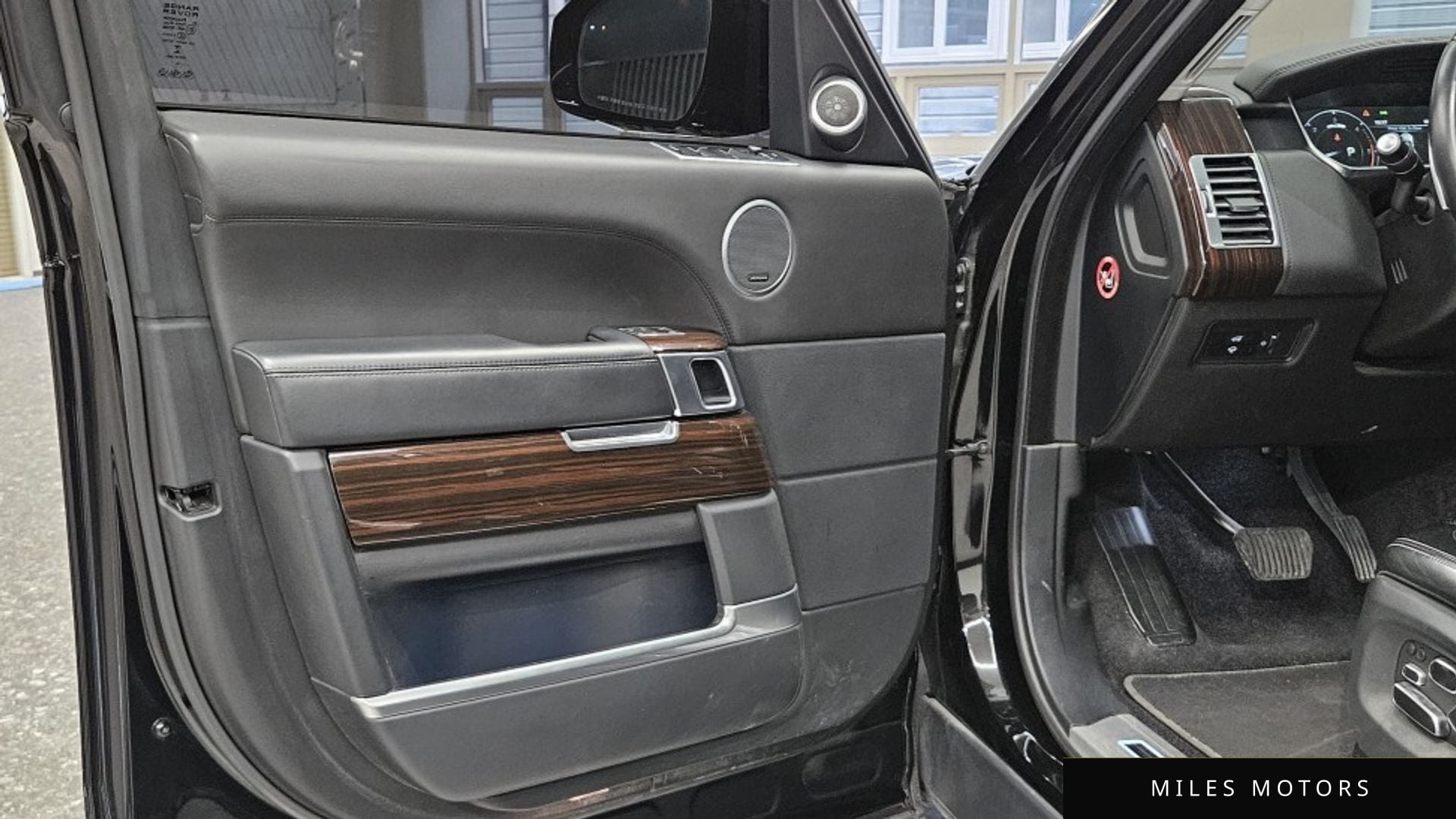 Land Rover Range Rover 2015 — миниатюра 11
