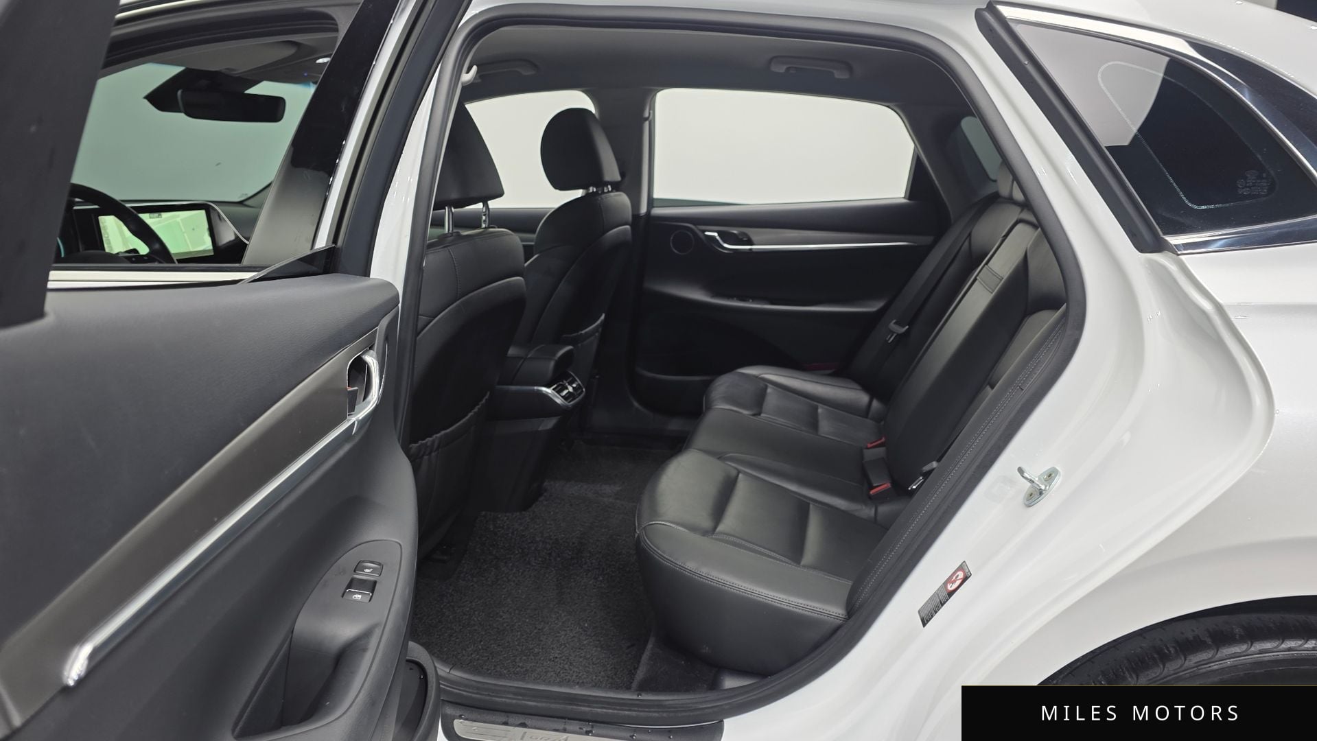 Hyundai Grandeur 2022 — миниатюра 11