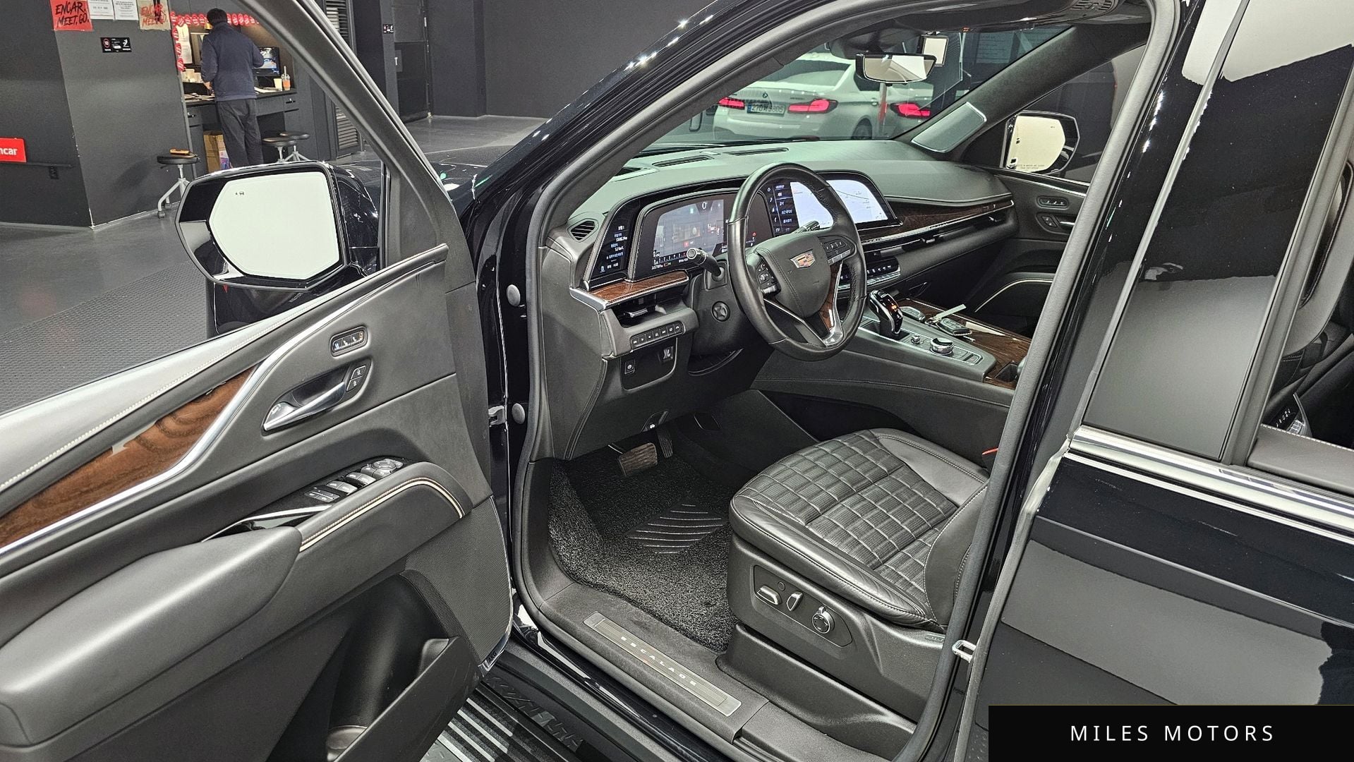 Cadillac Escalade 2022 — миниатюра 11