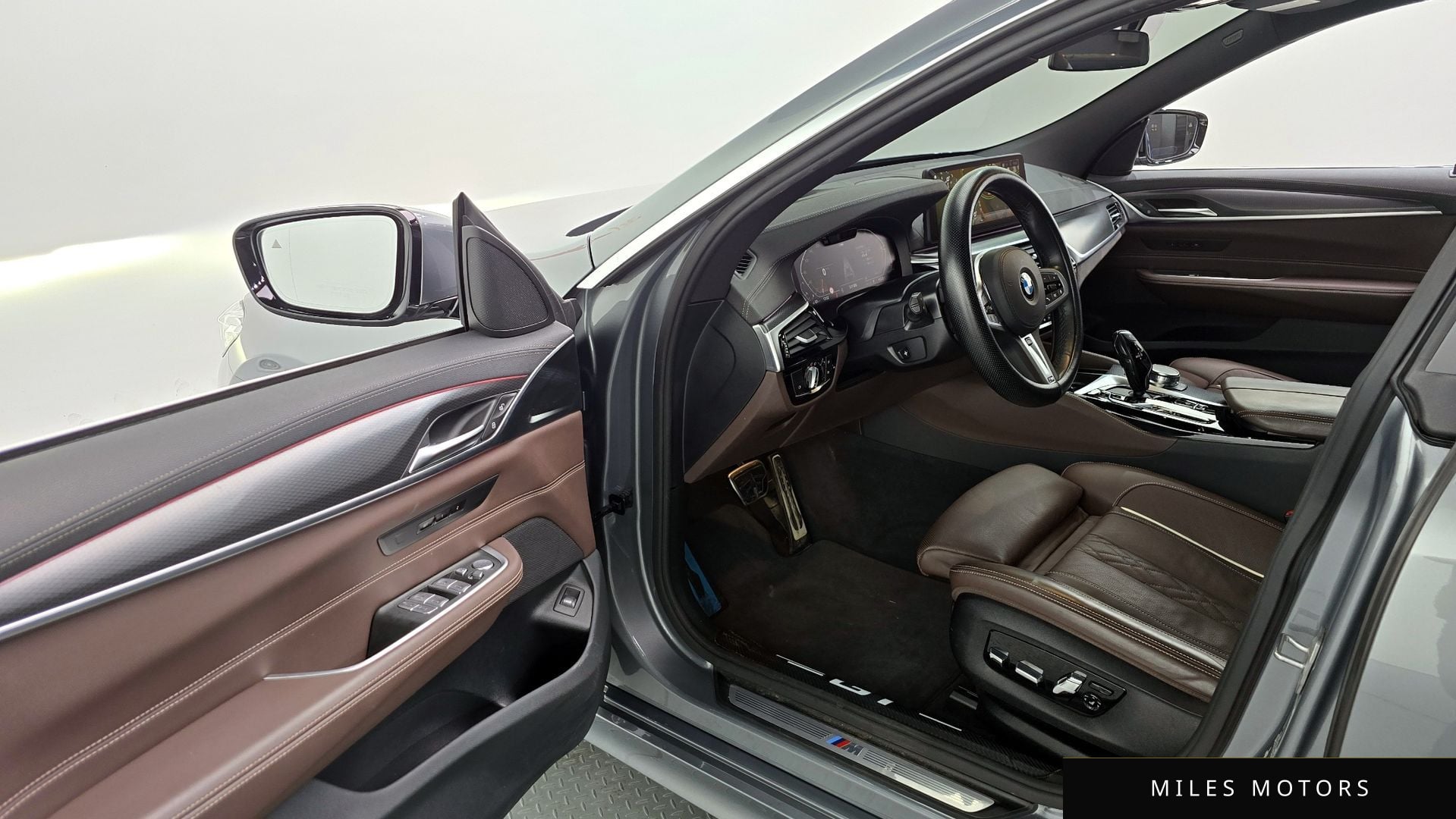 BMW 6 Series GT (G32) 2023 — миниатюра 10