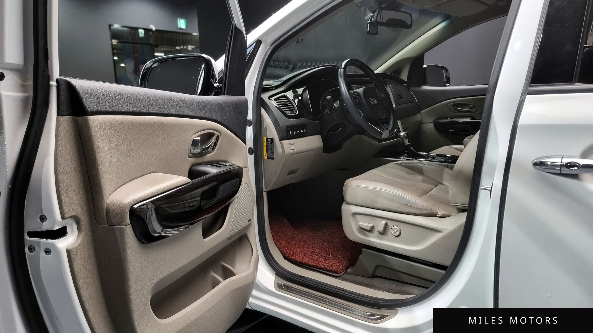 Kia Canival 2019 — миниатюра 11