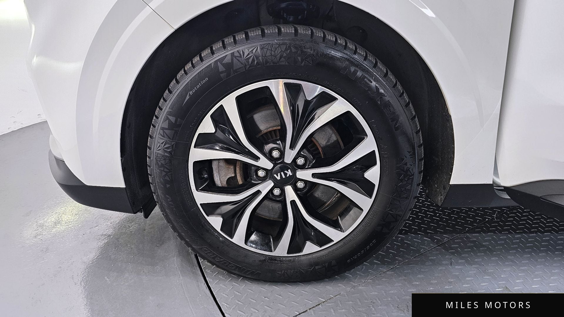 Kia Carnival 2021 — миниатюра 5