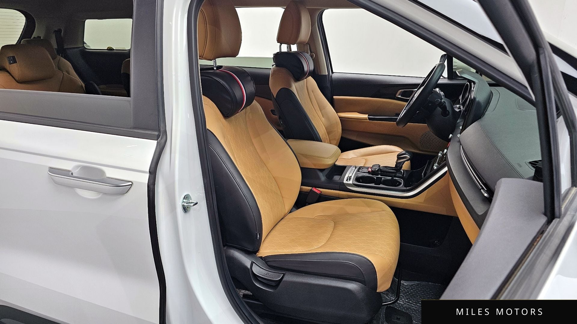 Kia Carnival 2021 — миниатюра 12