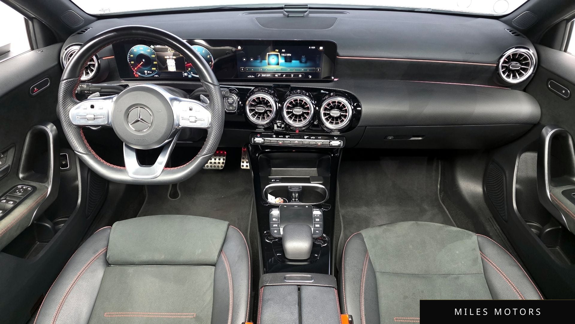 Mercedes-Benz A-Class W177 2022 — миниатюра 7