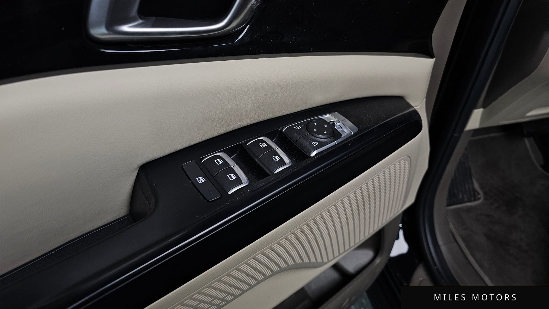 Kia 카니발 2021 — миниатюра 17
