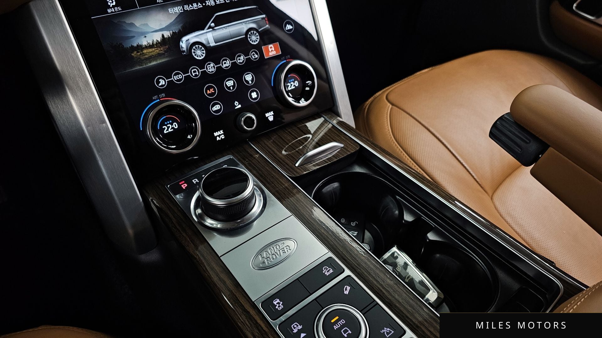 Land Rover Range Rover 2021 — миниатюра 9