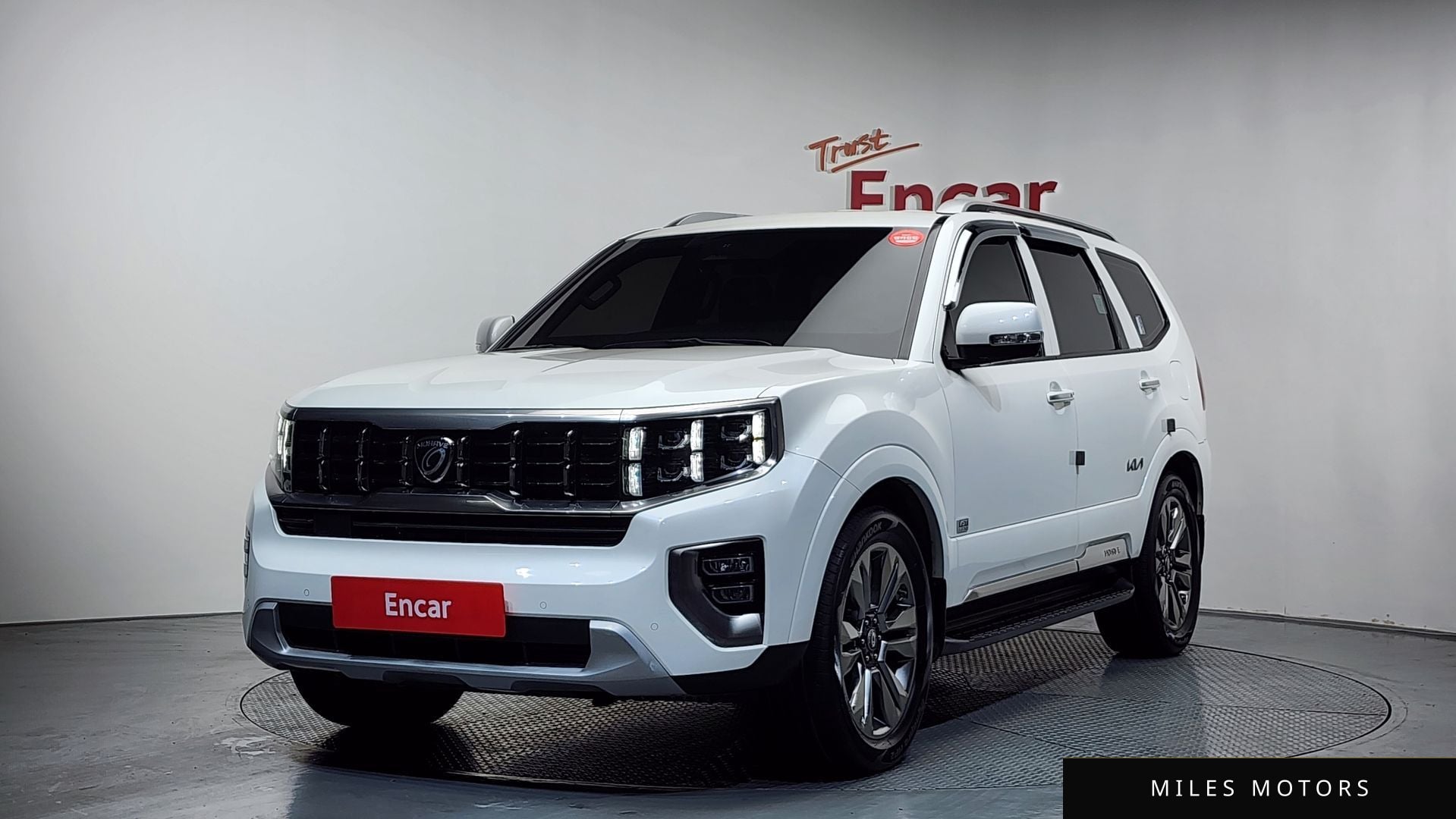 Kia Mohave 2021 — фото 1 из 12