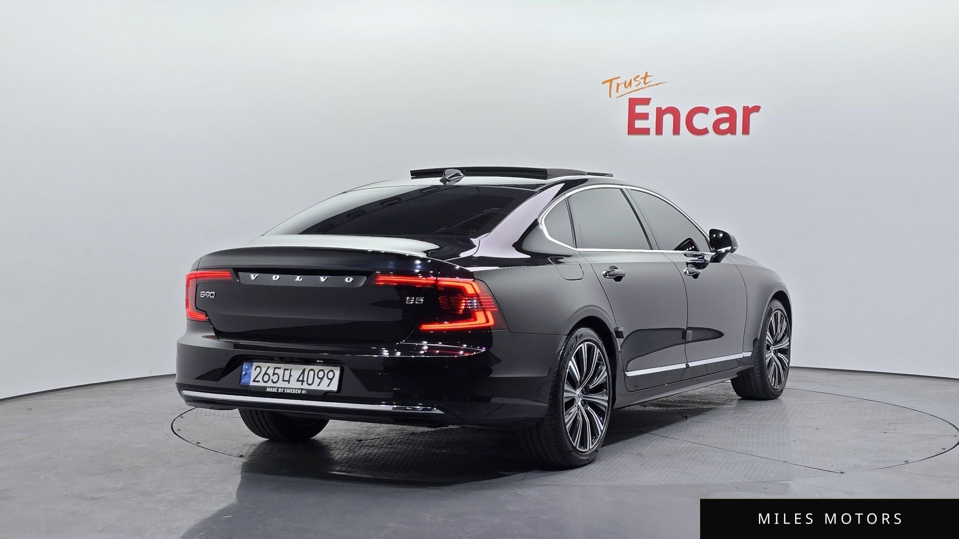 Volvo S90 2021 — миниатюра 2
