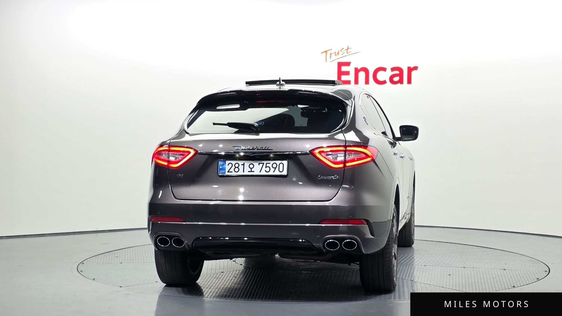 Maserati 르반떼 2018 — миниатюра 4