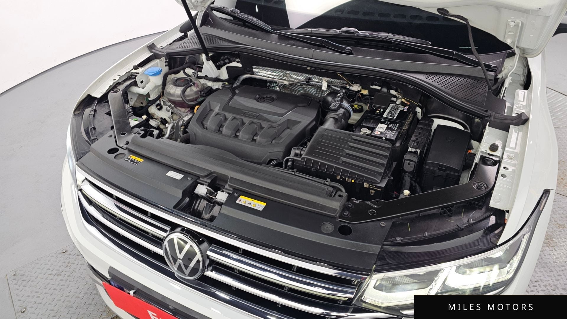Volkswagen Tiguan 2023 — миниатюра 6