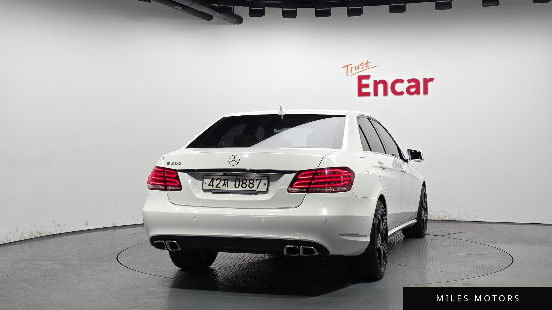 Mercedes-Benz E-Class W212 2016 — миниатюра 2