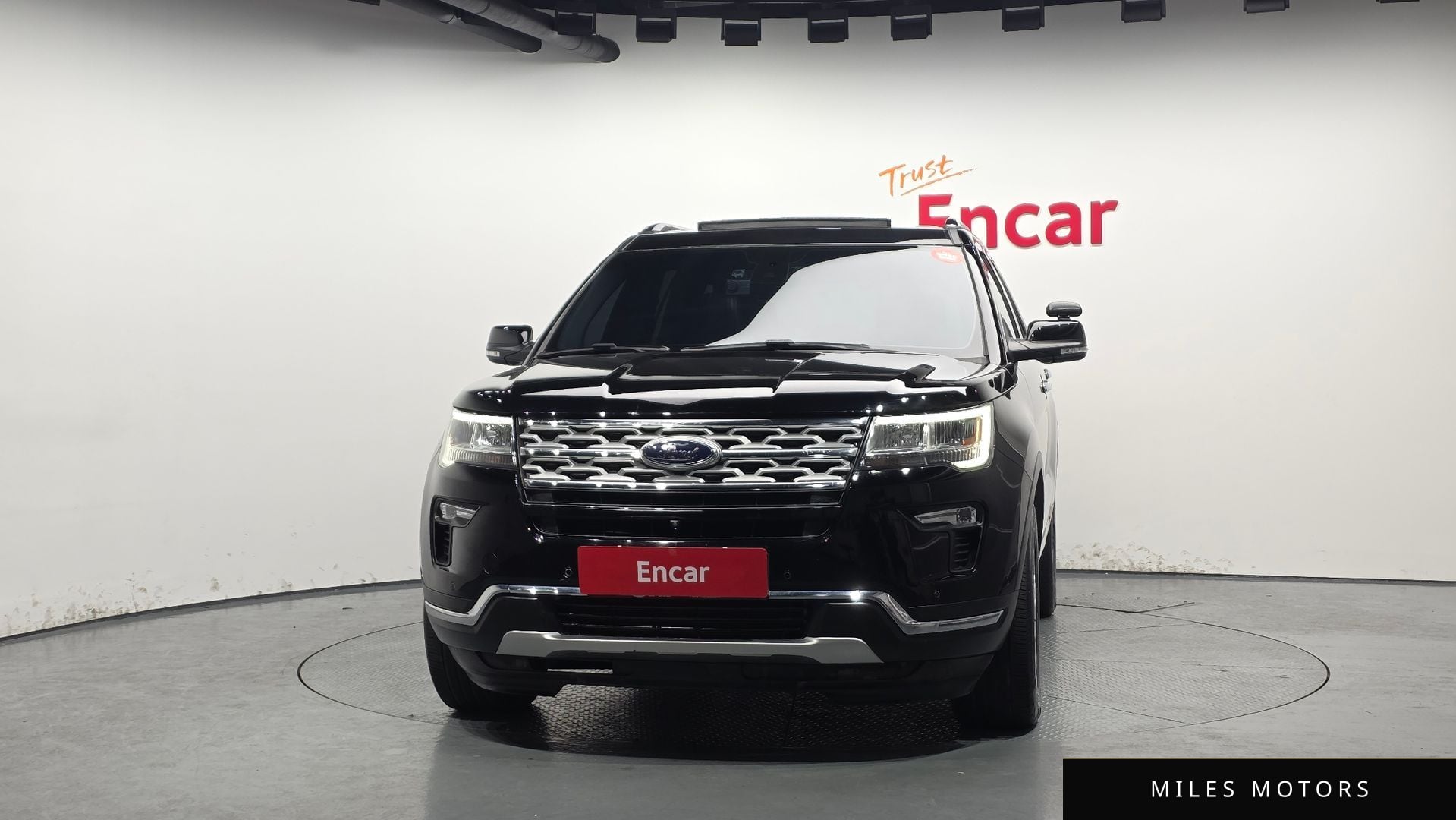 Ford Explorer 2018 — миниатюра 3