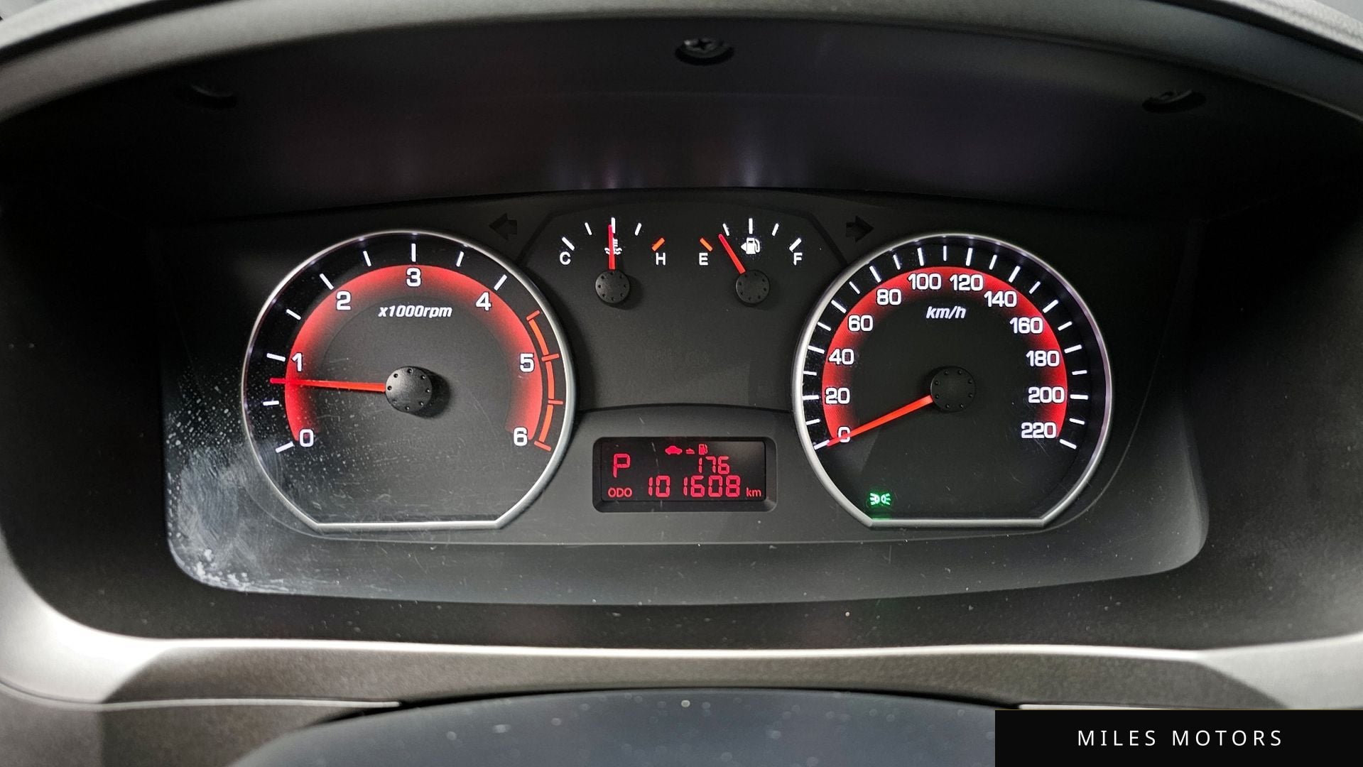 KG Mobility KORANDO 2016 — миниатюра 8