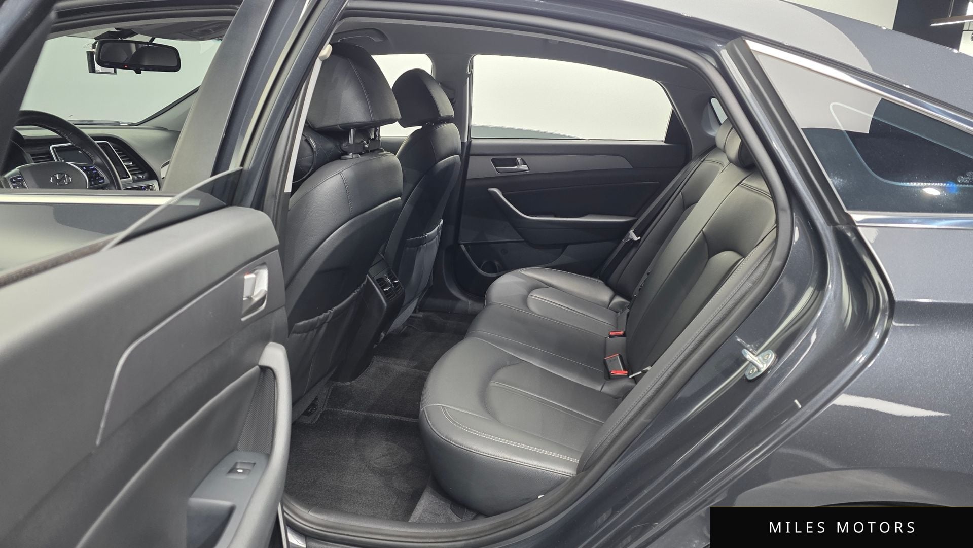 Hyundai Sonata 2019 — миниатюра 11