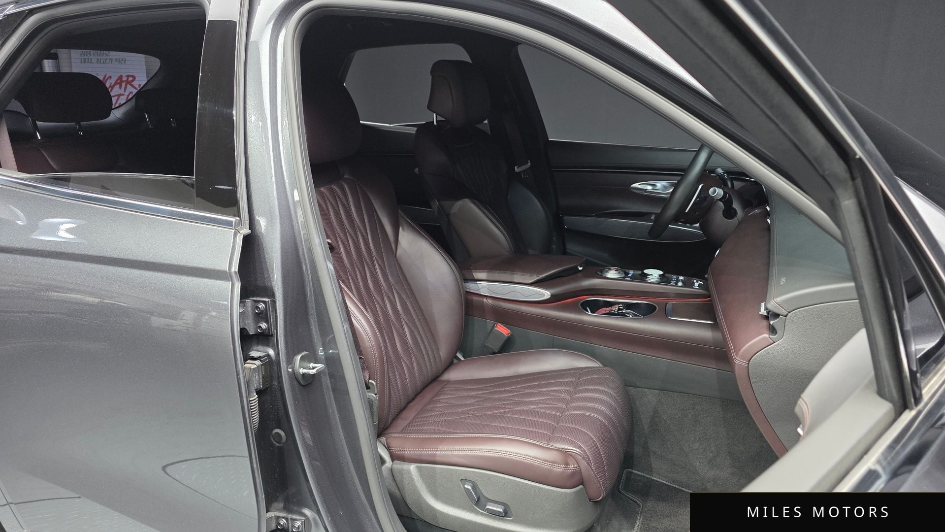 Genesis GV70 2021 — миниатюра 10
