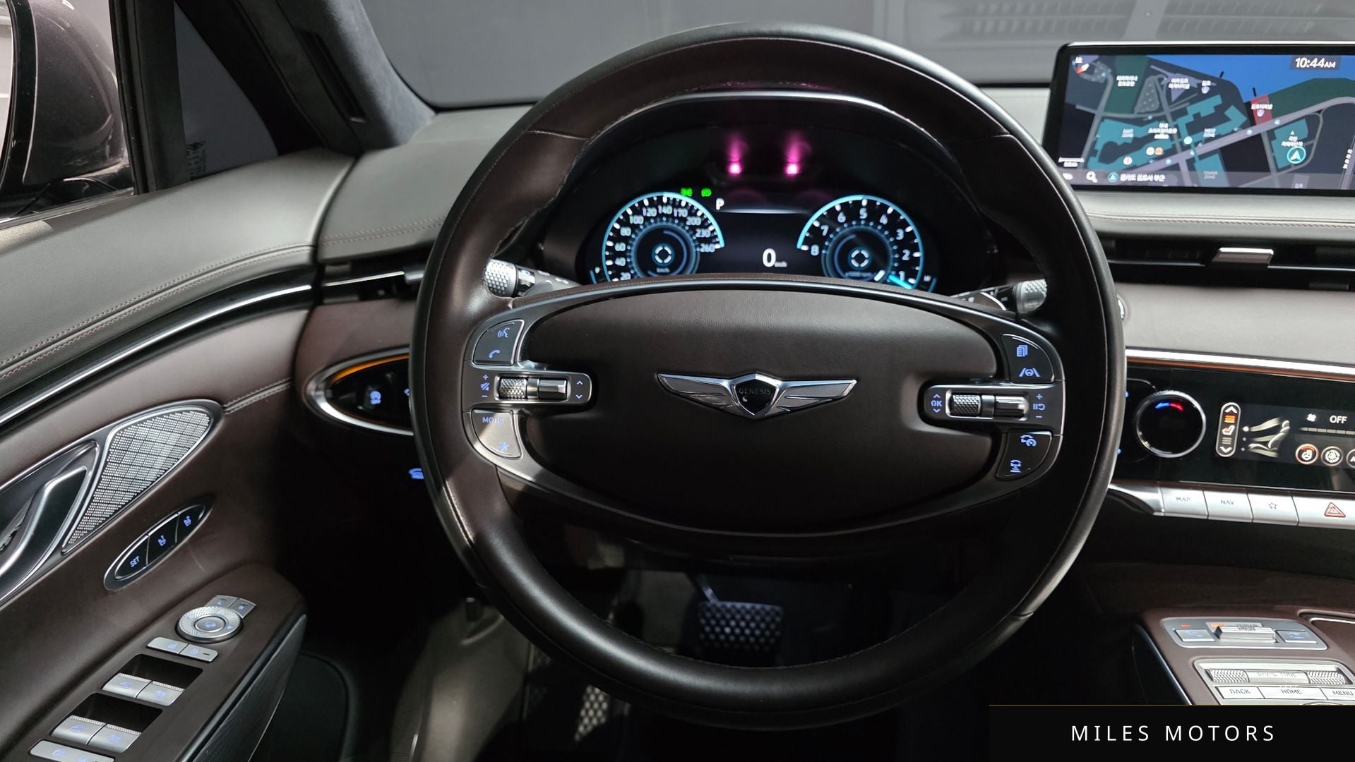Genesis GV70 2021 — миниатюра 13