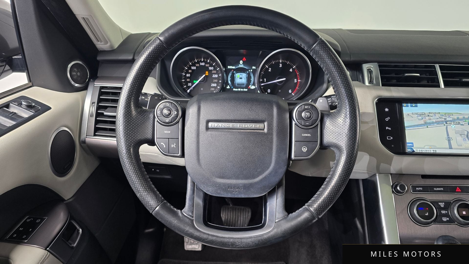 Land Rover Range Rover Sport 2016 — миниатюра 13