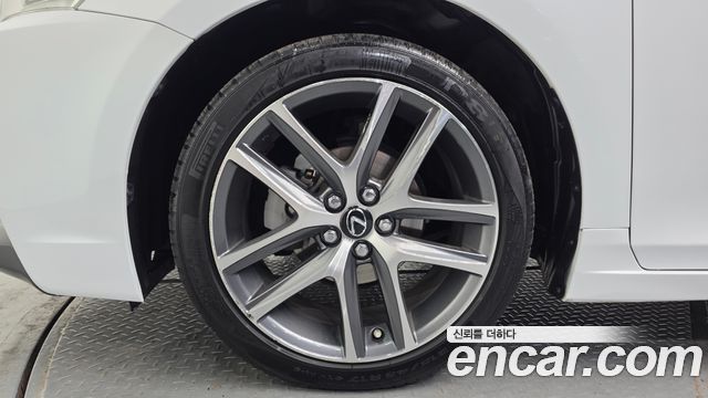 Лексус CT200h 2016 — миниатюра 5