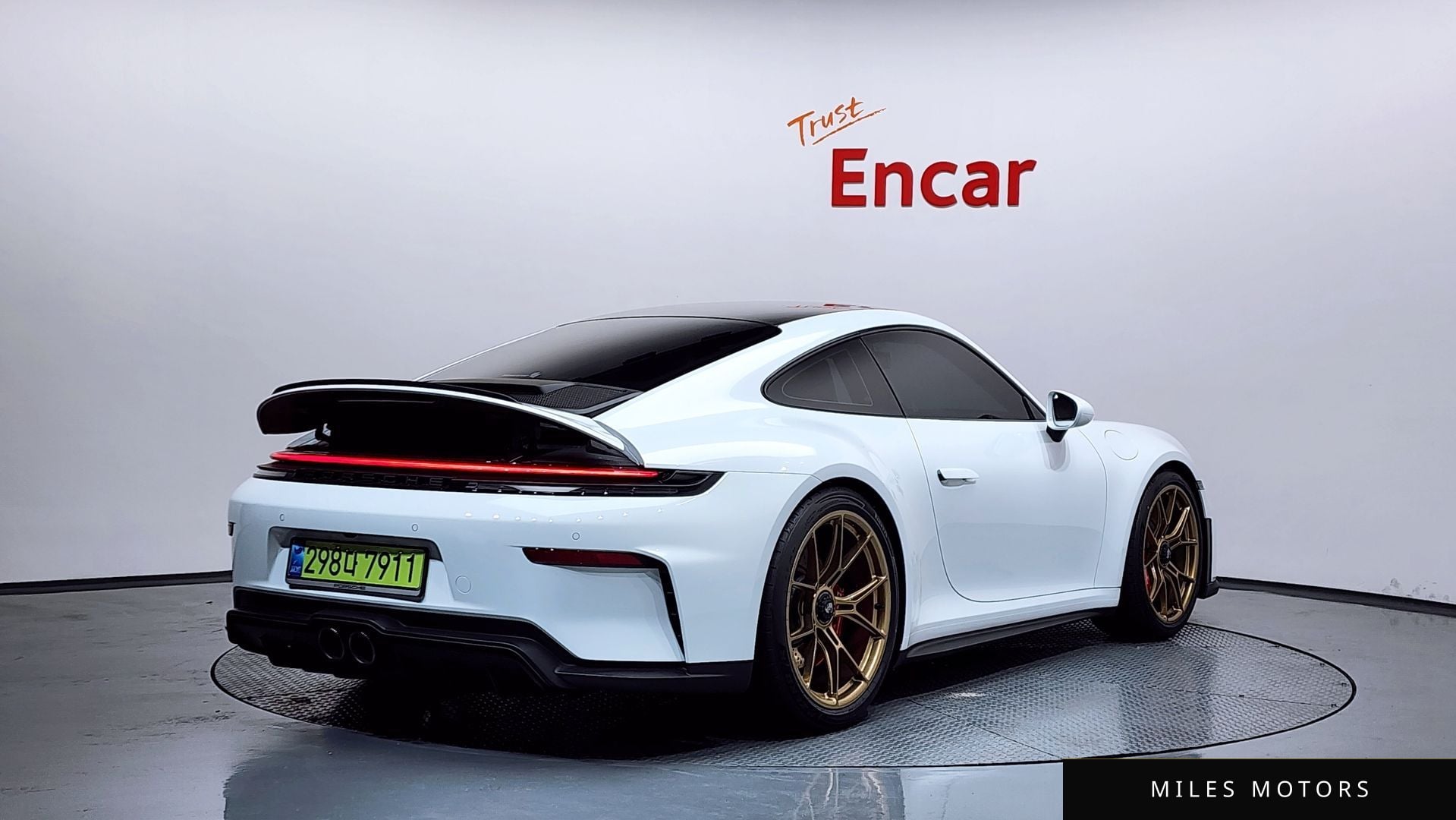 Porsche 911 (992) 2026 — миниатюра 2
