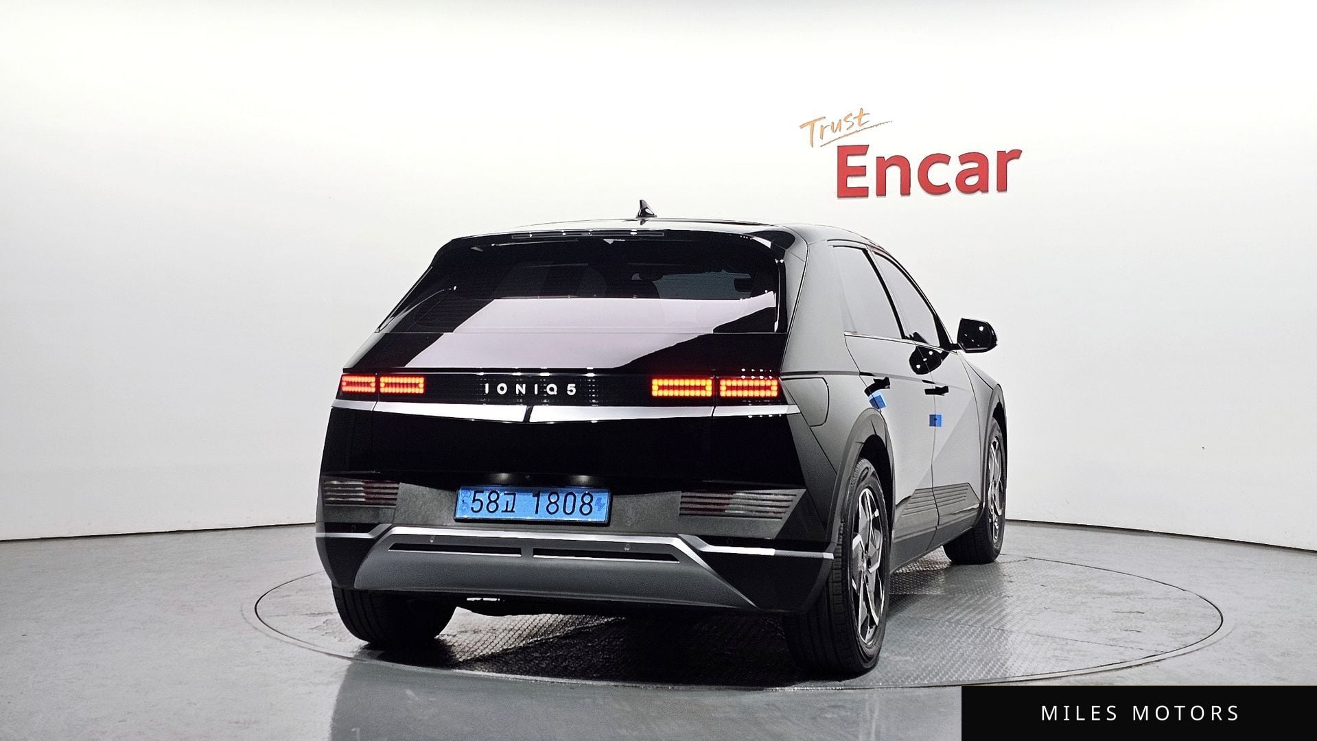 Hyundai Ioniq5 2022 — миниатюра 4