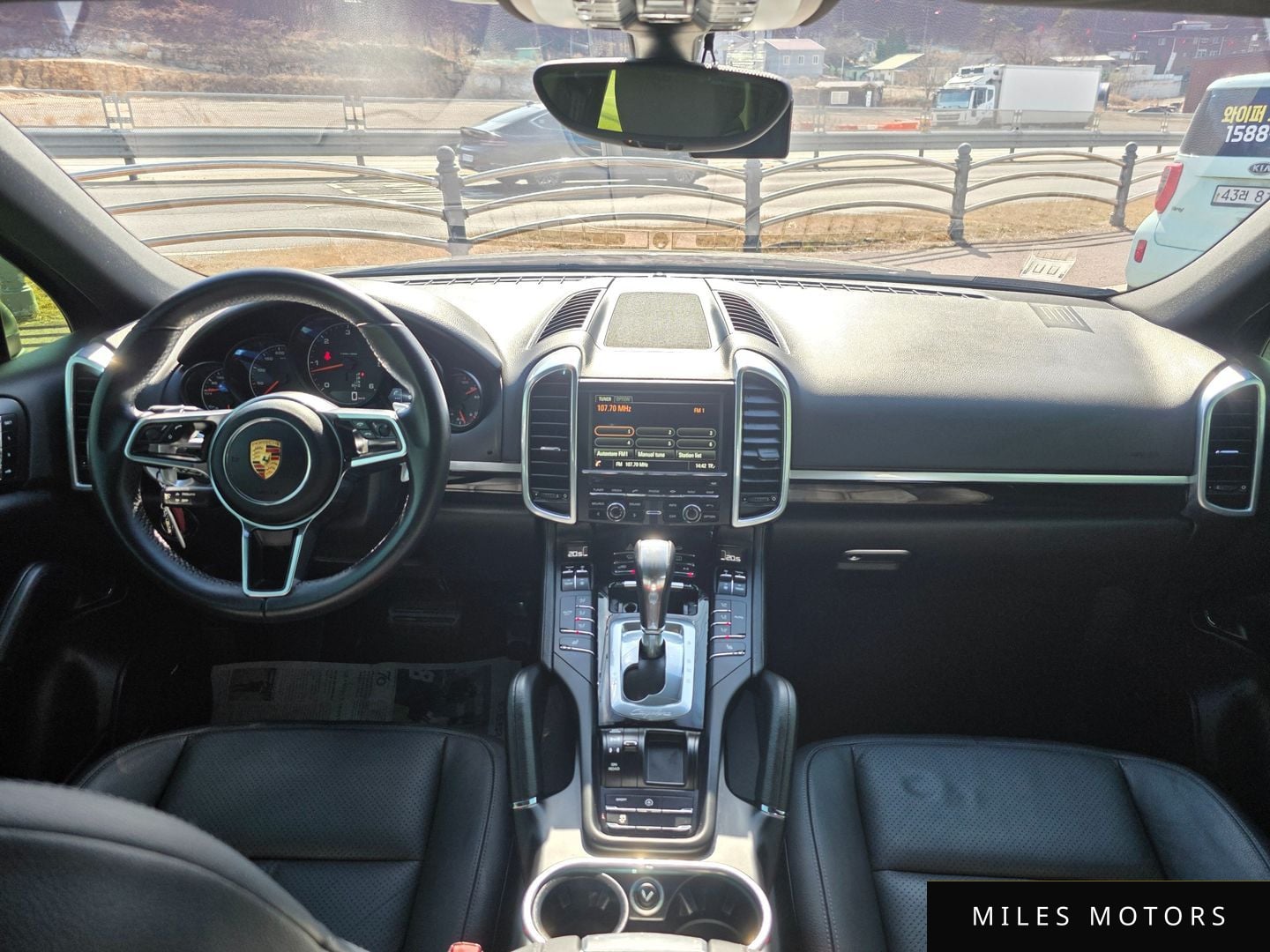 Porsche 카이엔 2015 — миниатюра 10