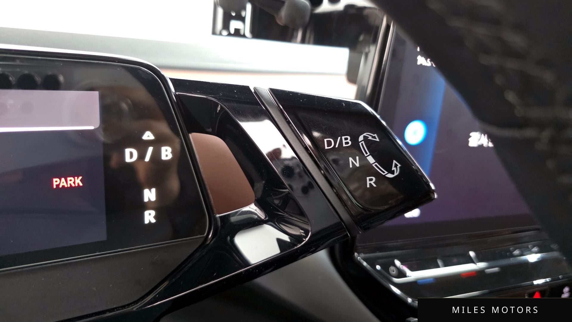 Volkswagen ID.4 2023 — миниатюра 9