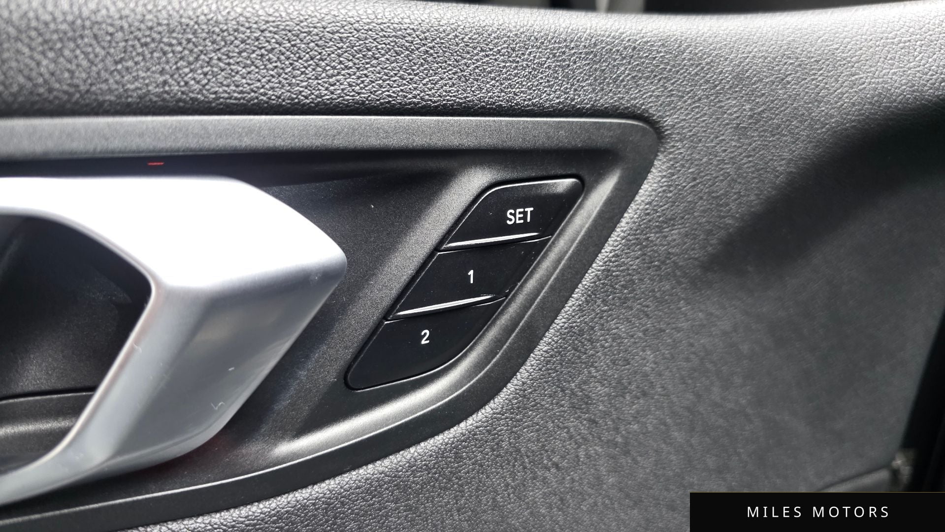 BMW 1 Series (F40) 2021 — миниатюра 19