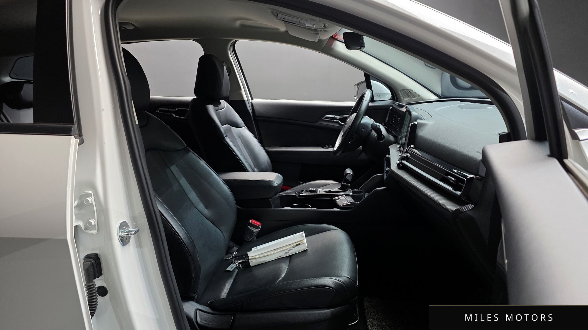 Kia Sportage 2022 — миниатюра 10