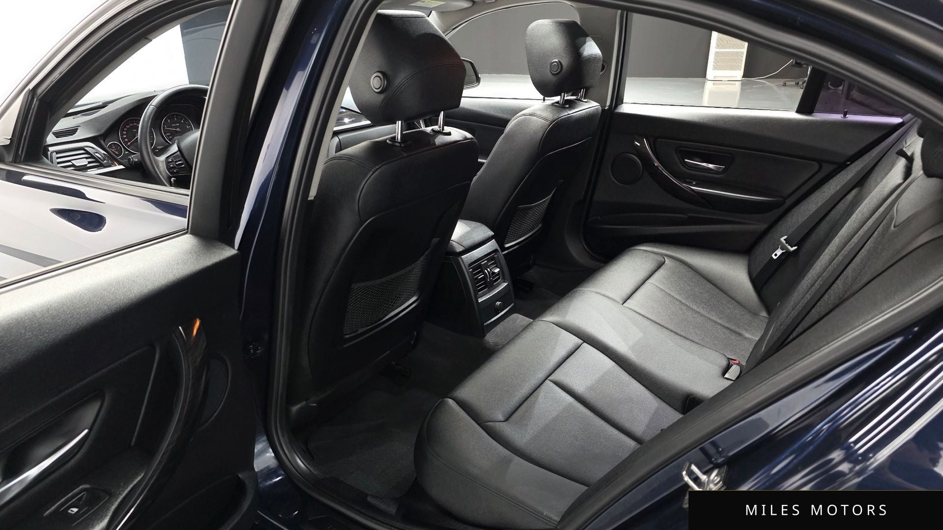 BMW 3 Series (F30) 2015 — миниатюра 12