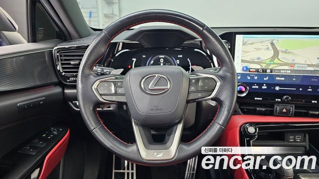 Лексус NX450h+ 2022 — миниатюра 13