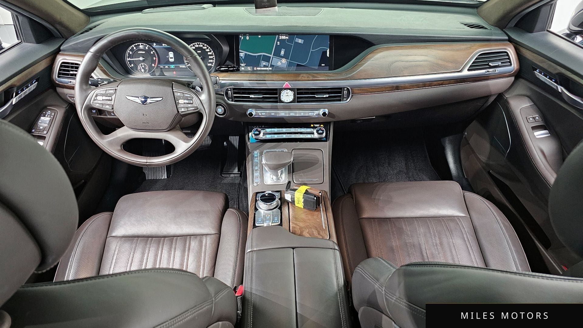 Genesis G90 2021 — миниатюра 7
