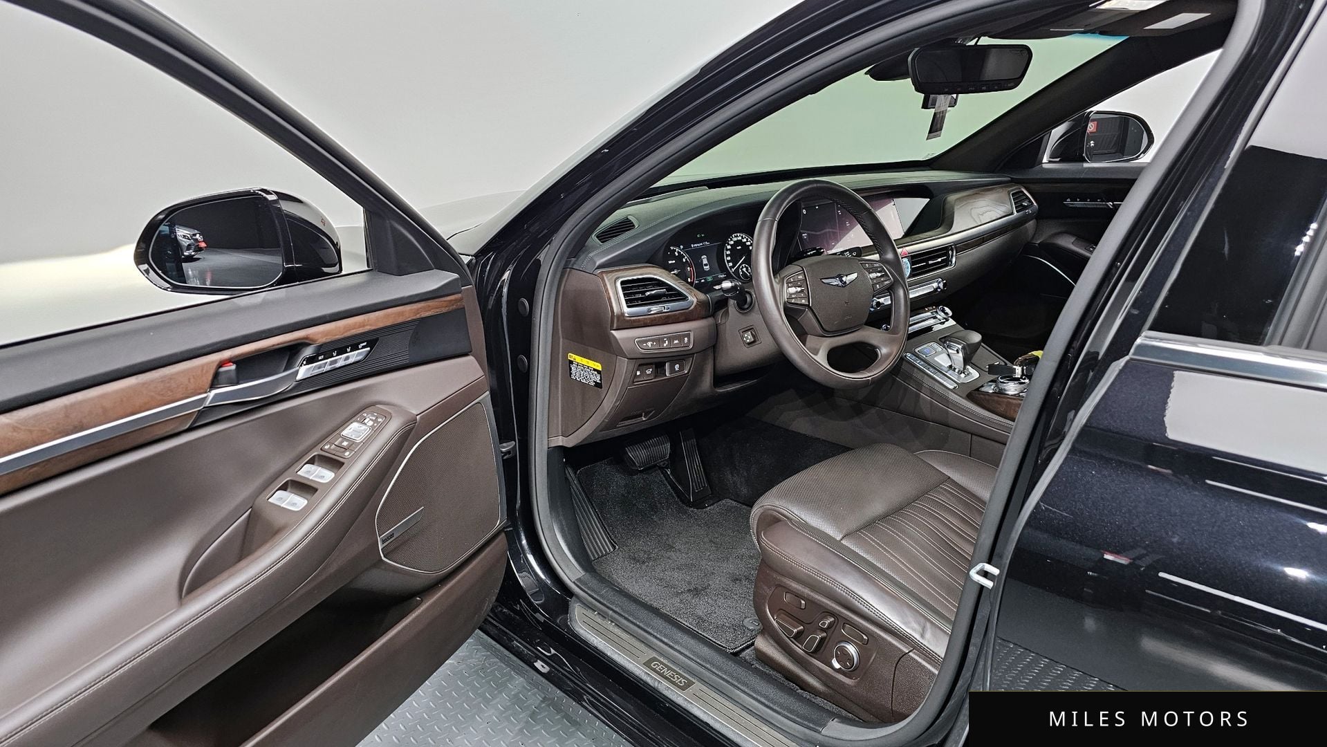 Genesis G90 2021 — миниатюра 11