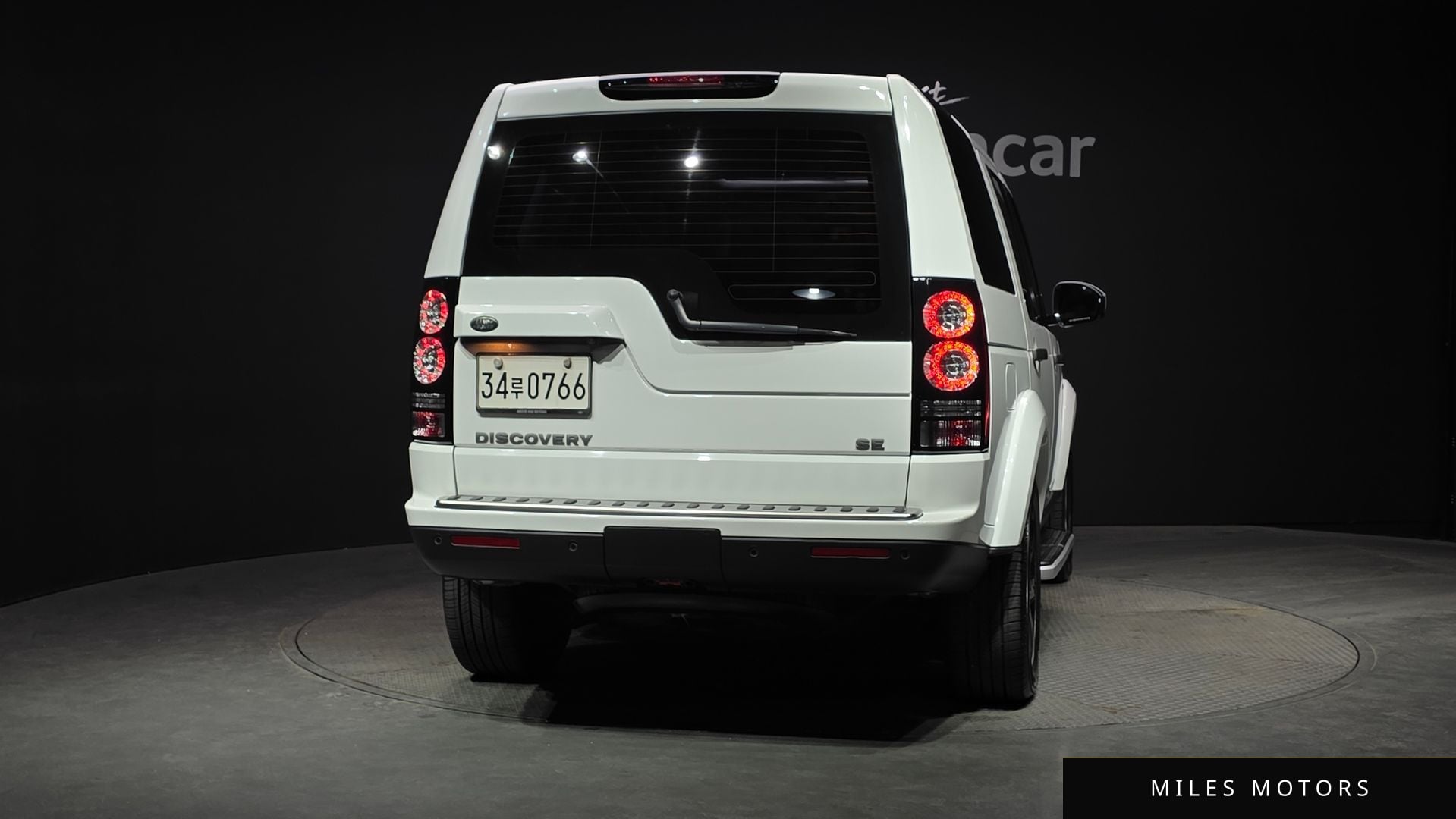 Land Rover Discovery 2016 — миниатюра 4