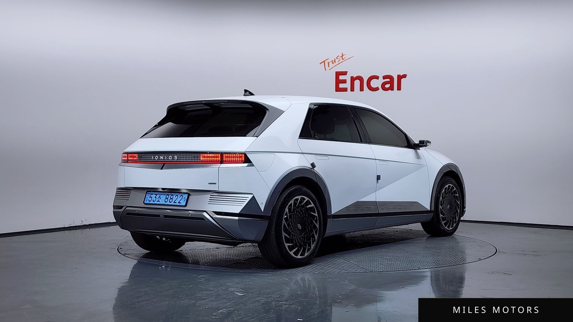 Hyundai Ioniq5 2022 — миниатюра 2