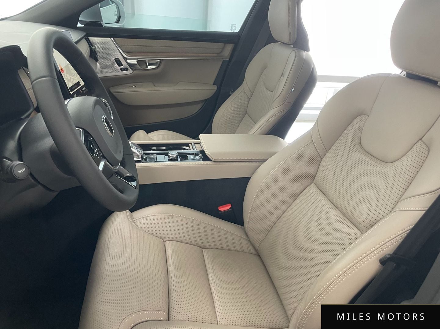 Volvo S90 2026 — миниатюра 10