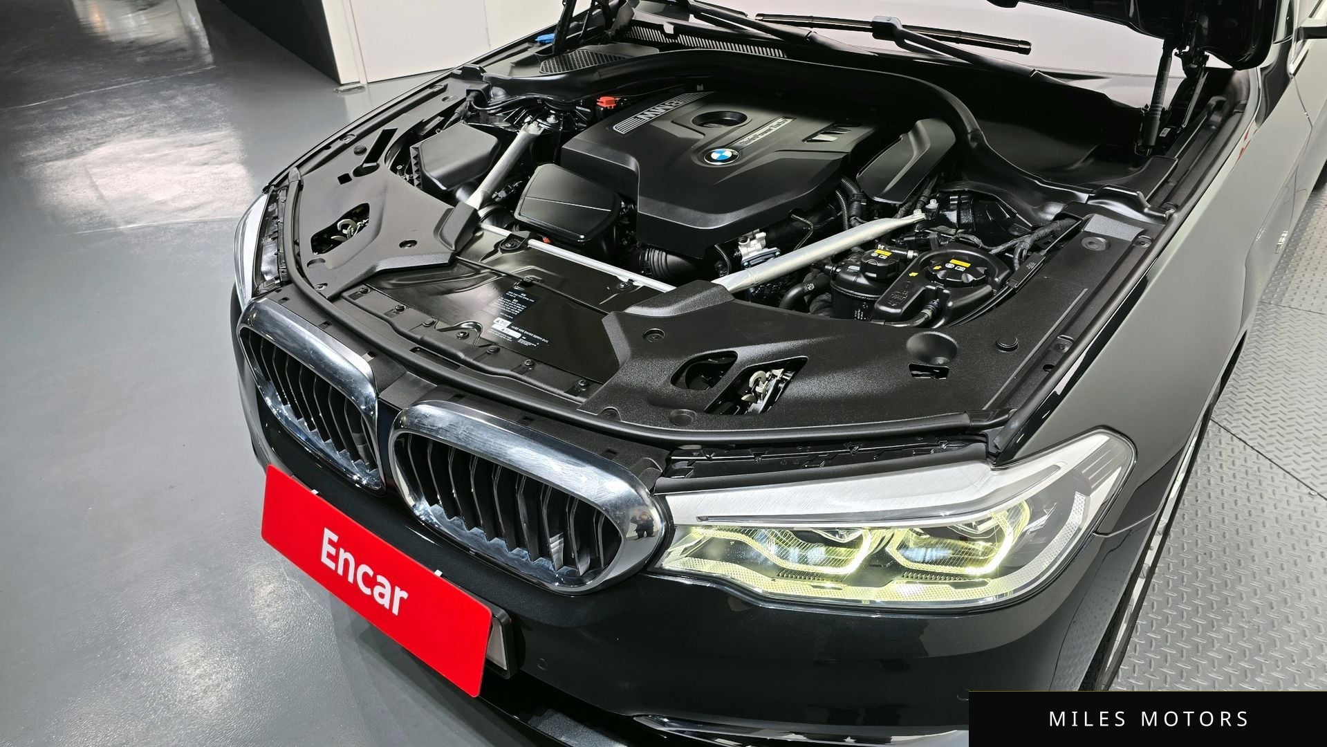 BMW 5 Series (G30) 2018 — миниатюра 6