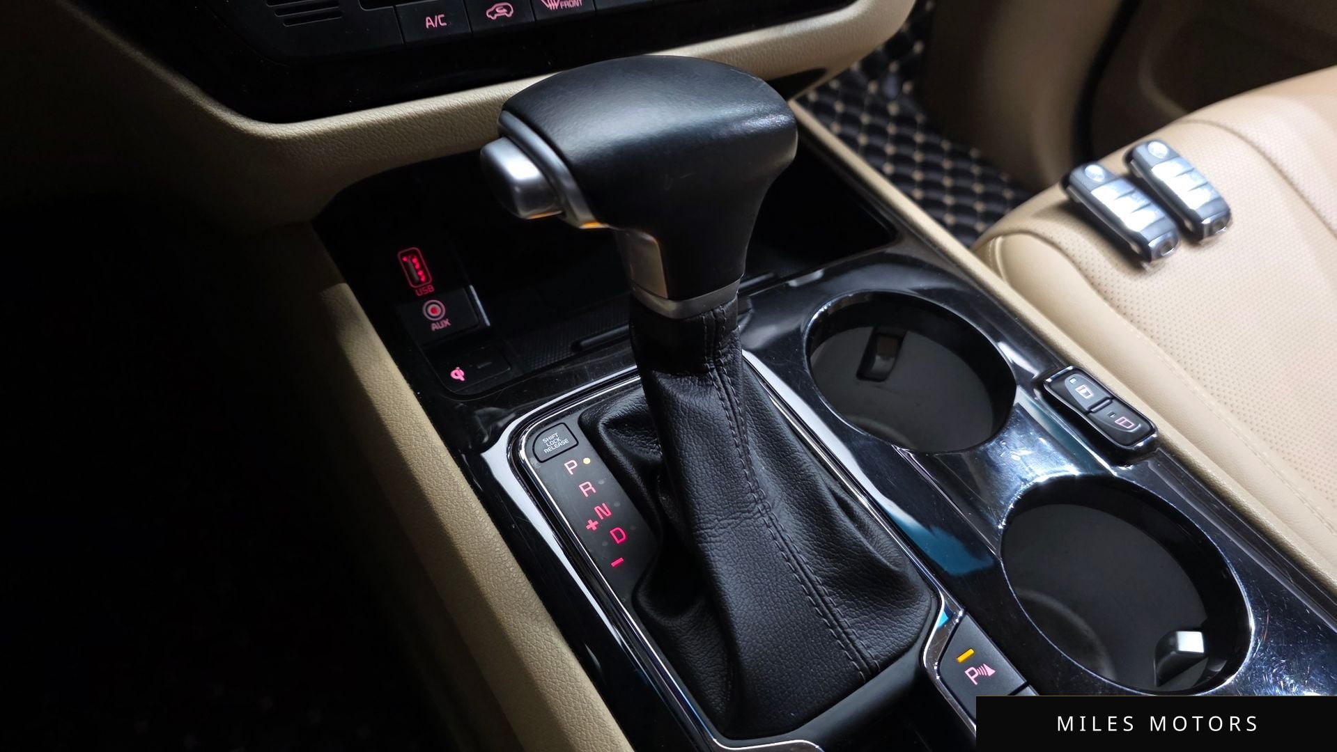 Kia Canival 2019 — миниатюра 8
