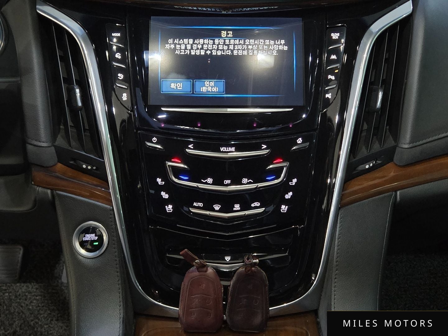 Cadillac Escalade 2017 — миниатюра 12