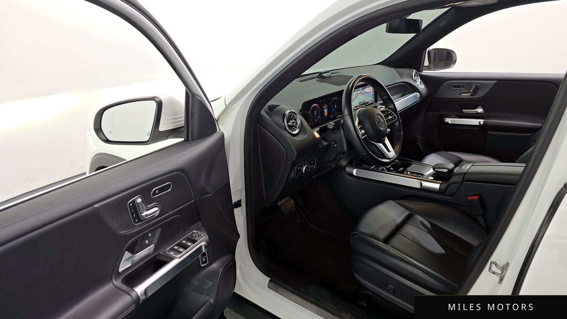 Mercedes-Benz GLB-Class X247 2021 — миниатюра 10