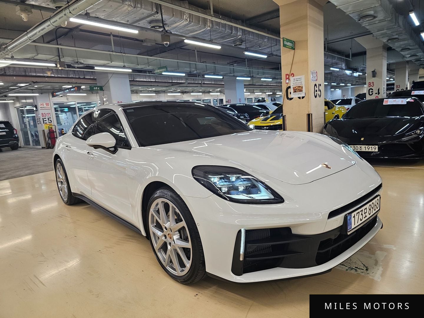 Porsche Panamera 2024 — миниатюра 3