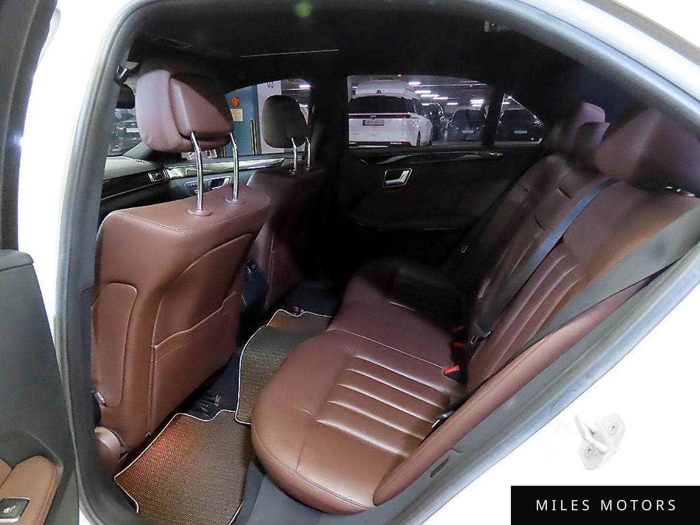 Mercedes-Benz E-Class W212 2016 — миниатюра 12