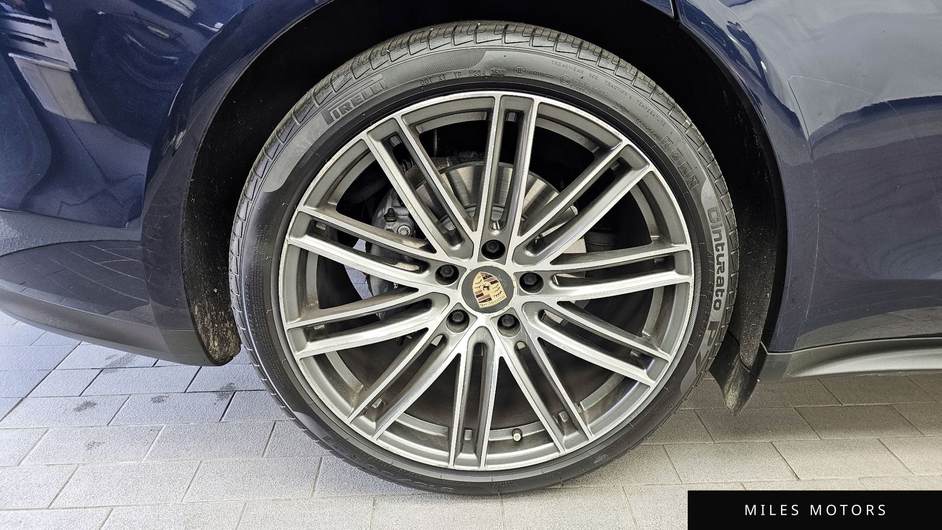 Porsche Panamera 2021 — миниатюра 5